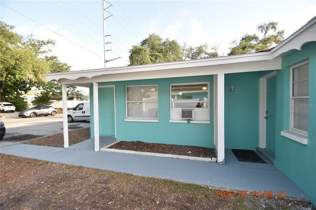 403 Milwaukee Ave in Dunedin, FL - Building Photo - Building Photo