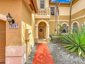 14097 SW 51st Ln in Miramar, FL - Building Photo - Building Photo