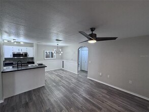 8932 Manor Loop in Lakewood Ranch, FL - Building Photo - Building Photo