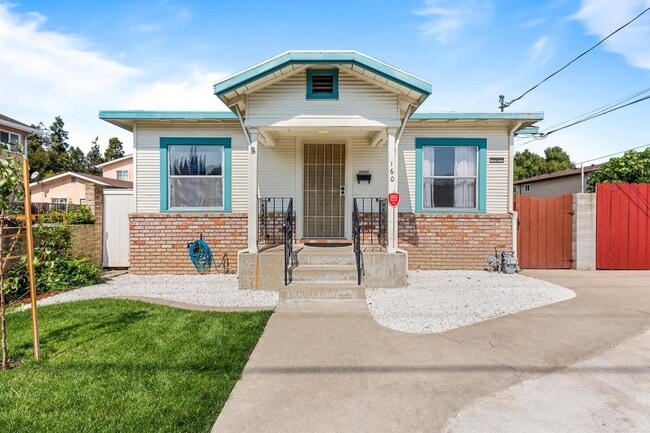 property at 160 Medford Ave