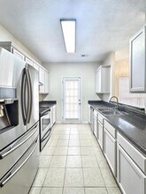4159 Park Chase Dr in East Point, GA - Building Photo - Building Photo