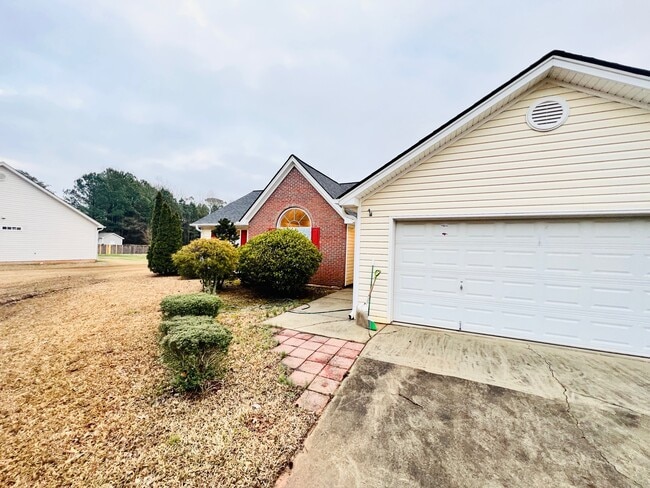property at 514 Vineyard Rd