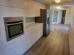 1711 Settlers Dr in Nokomis, FL - Building Photo - Building Photo