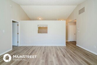 7313 Barnwell Pl in Indianapolis, IN - Foto de edificio - Building Photo