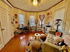 15 Parker Hill Ave, Unit 2 in Boston, MA - Building Photo - Building Photo