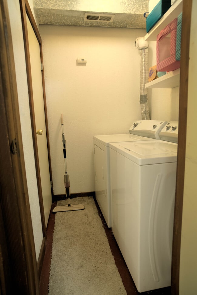 1114 Pawnee Ln, Unit Black Swan in Mount Vernon, WA - Building Photo - Building Photo