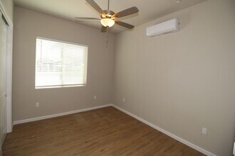 2343 N Arthur Ave in Fresno, CA - Building Photo - Building Photo