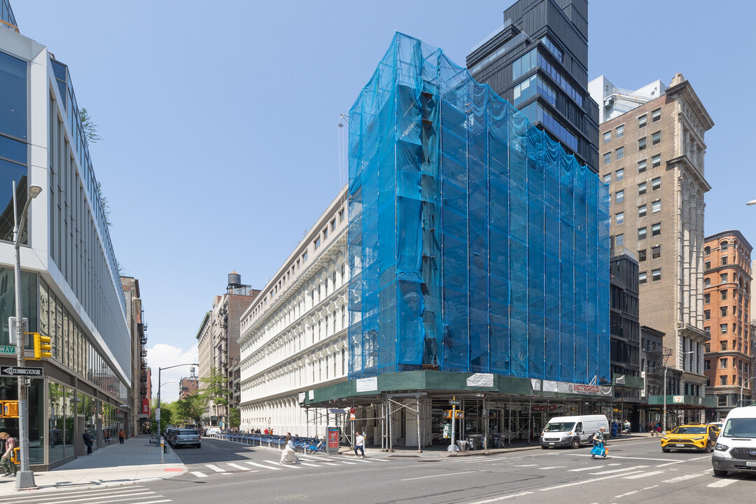 The Cast Iron Building in New York, NY - Building Photo