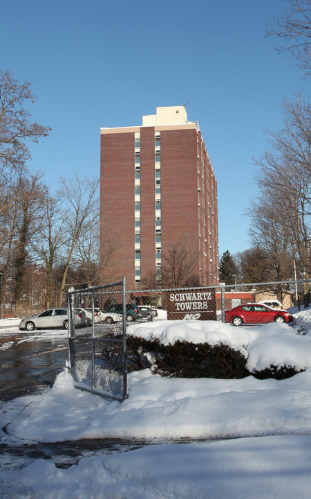 Schwartz Towers in Auburn, NY - Building Photo