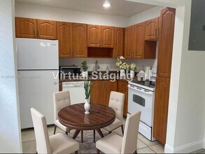 845 NW 46th Ave in Plantation, FL - Foto de edificio - Building Photo