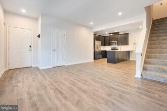 10517 Sally Ride Ln in Lanham, MD - Building Photo - Building Photo