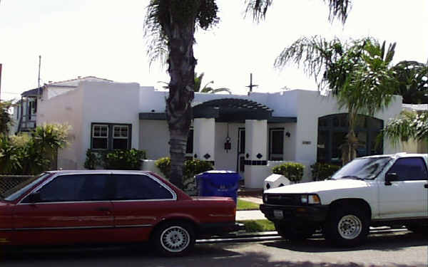 3381-3387 Grim Ave in San Diego, CA - Building Photo - Building Photo