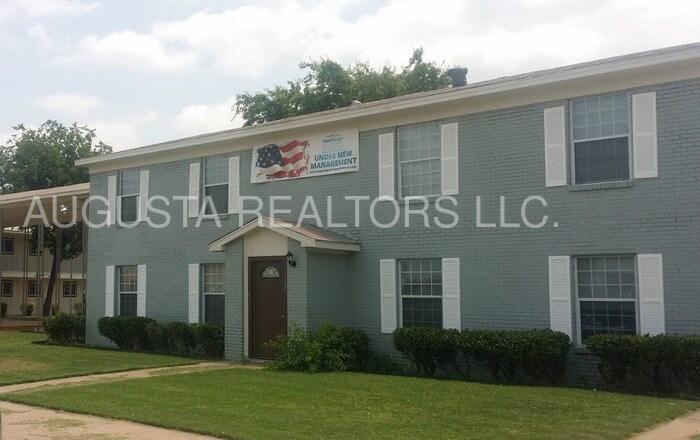 1705 S 3rd St-Unit -216 in Abilene, TX - Building Photo