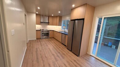 158 Hamerton Ave in San Francisco, CA - Building Photo - Building Photo