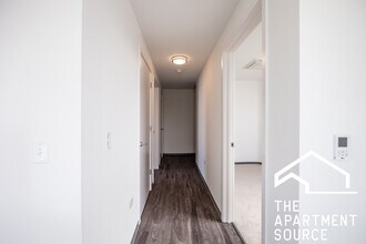 2340 N California Ave in Chicago, IL - Building Photo - Building Photo