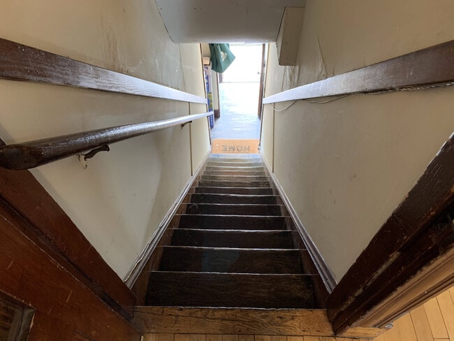 310 Market St, Unit 2