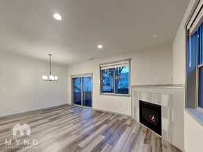 1217 NW Benton St in Camas, WA - Building Photo - Building Photo