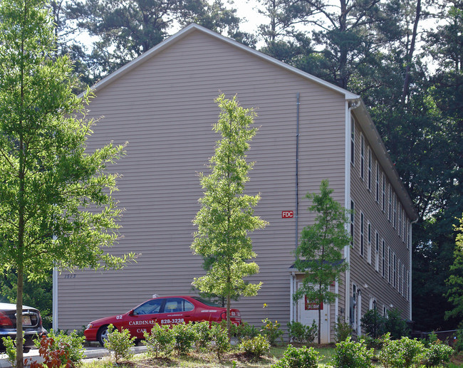 1513 Collegeview Ave in Raleigh, NC - Foto de edificio - Building Photo