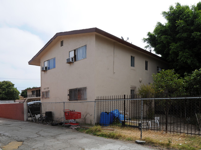 1141 E 28th St in Los Angeles, CA - Building Photo - Building Photo