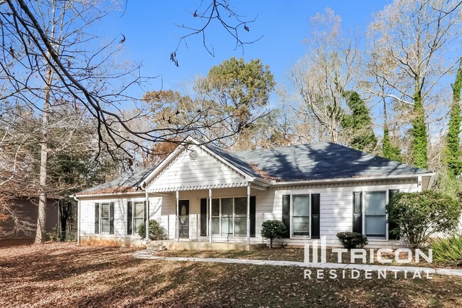 property at 1619 Highland Ct