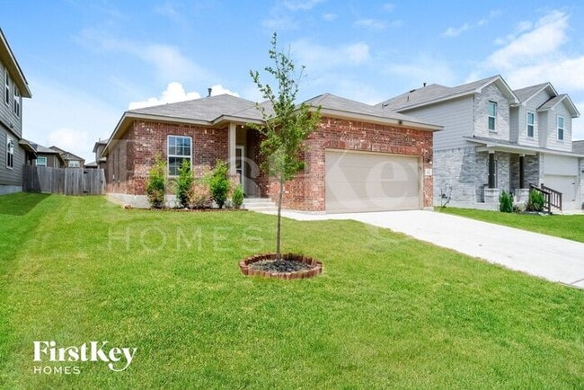 8941 Elizabeth Pk in Converse, TX - Building Photo - Building Photo