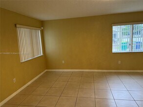 14078 SW 260th St in Homestead, FL - Building Photo - Building Photo