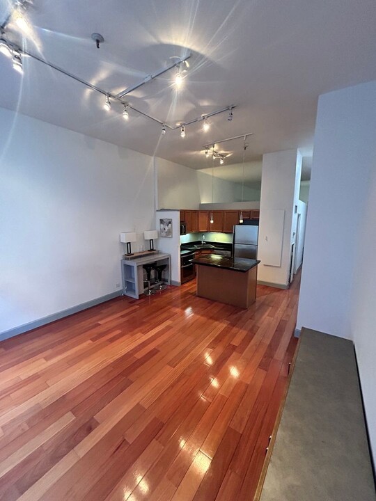 720 16th St in Denver, CO - Building Photo