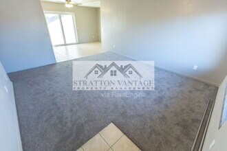 10281 W Arvada Dr in Arizona City, AZ - Building Photo - Building Photo