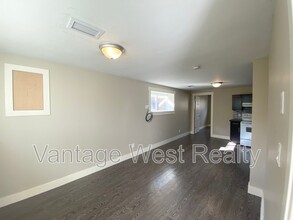 815 Martin Ave in Kelowna, BC - Building Photo - Building Photo