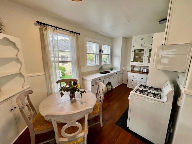 property at 138 Fountain Ave