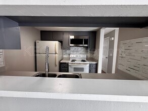 4420 Flowerdale Ave in Kettering, OH - Building Photo - Building Photo