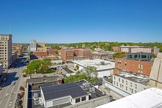 Mississippi Lofts in Davenport, IA - Foto de edificio - Building Photo