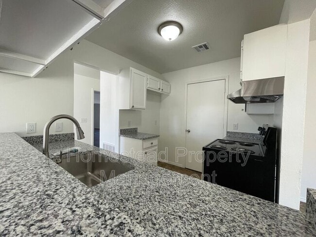 10020 S Clegern St in Oklahoma City, OK - Building Photo - Building Photo