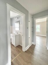 1706 33rd St, Unit 1706 LOWER in Kenosha, WI - Foto de edificio - Building Photo