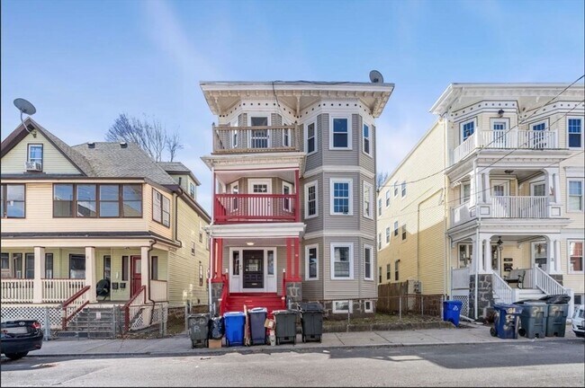 property at 33 Wolcott St