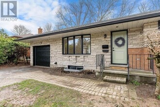 535 Elgin St in Centre Wellington, ON - Building Photo - Building Photo