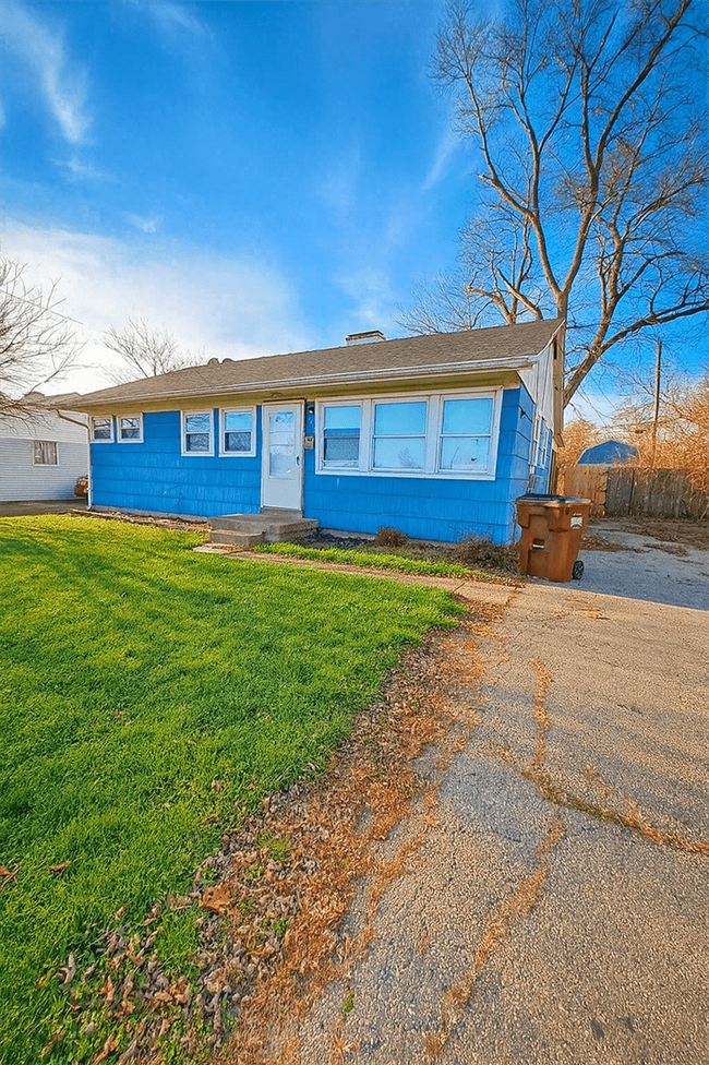 property at 4415 Thompson Dr