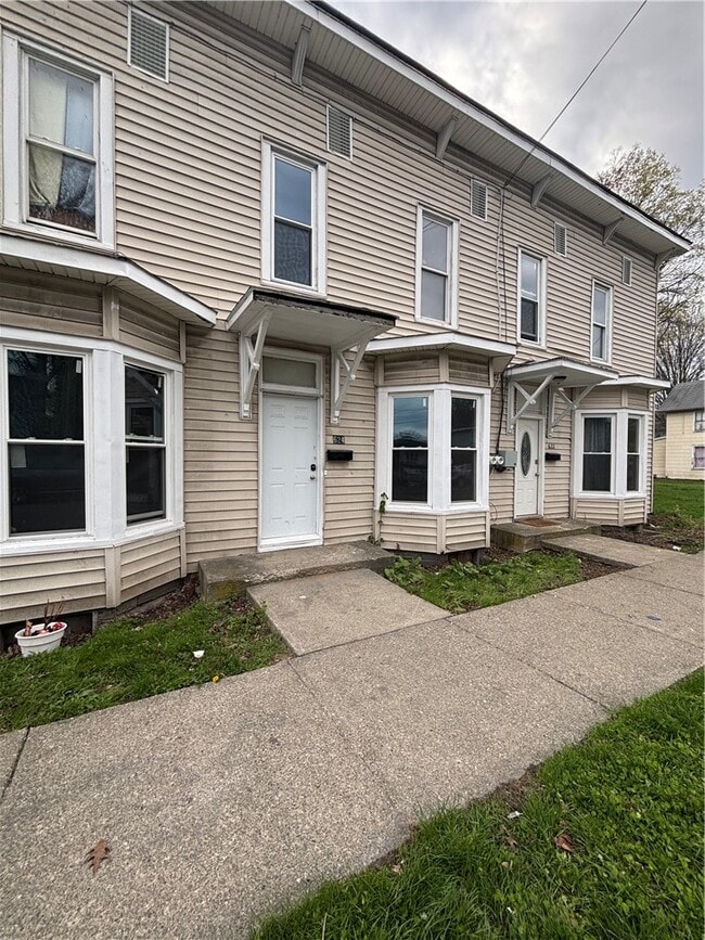 property at 622-632-632 Lewis St