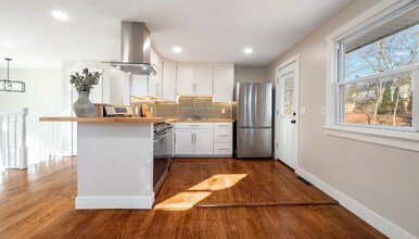 31 Cheryl Dr in Farmington, CT - Building Photo - Building Photo