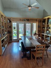 2818 Trigo Way in Sacramento, CA - Building Photo - Building Photo