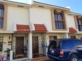 8389 NW 8th St, Unit 7 in Miami, FL - Building Photo