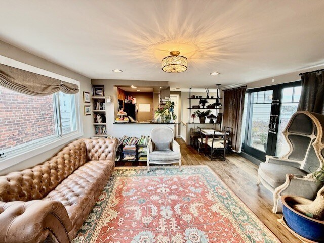 480 Commercial St in Boston, MA - Building Photo - Building Photo