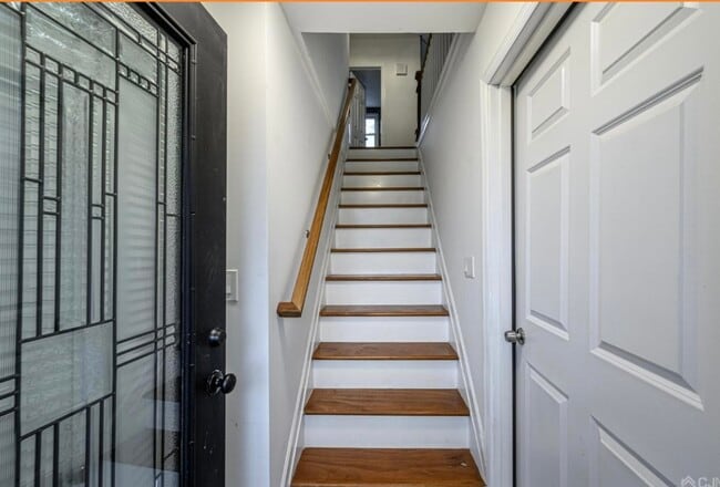 7 Morningside Rd in Colonia, NJ - Building Photo - Building Photo