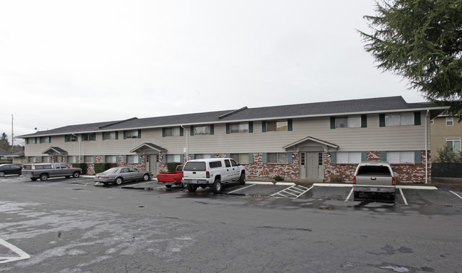 The Rochelle Apartment Homes in Beaverton, OR - Building Photo - Building Photo