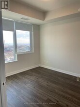 25 Nicholas Ave in Toronto, ON - Building Photo - Building Photo