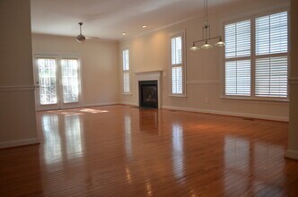 310 Knotts Valley Ln in Cary, NC - Building Photo - Building Photo