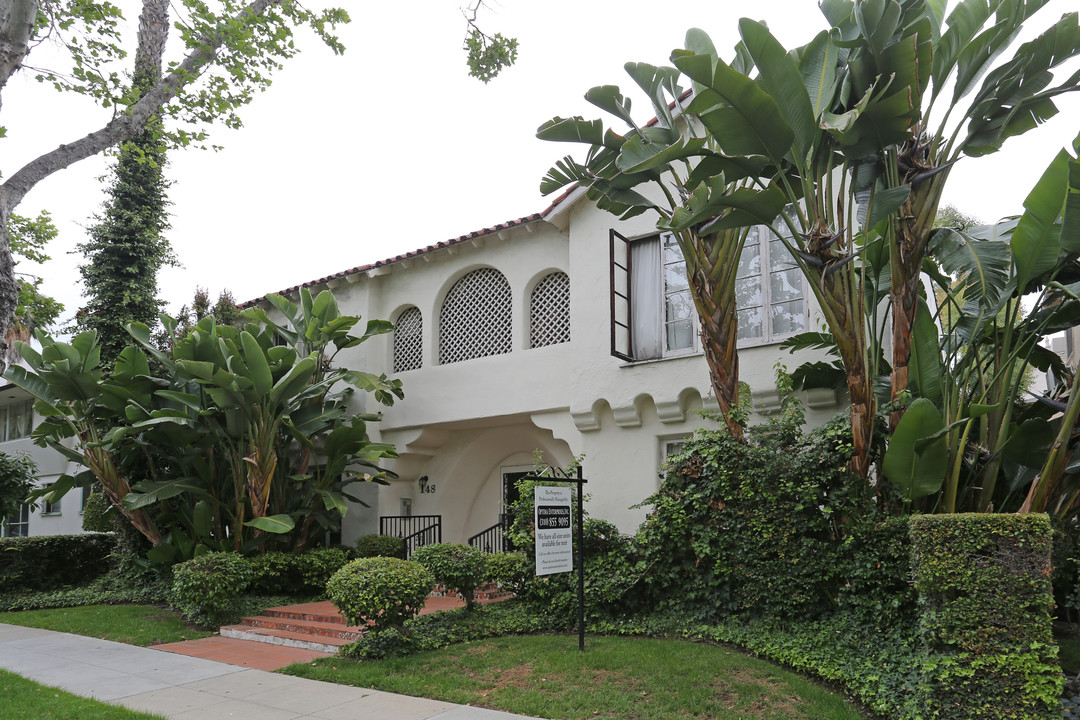 148 S Bedford Dr in Beverly Hills, CA - Foto de edificio