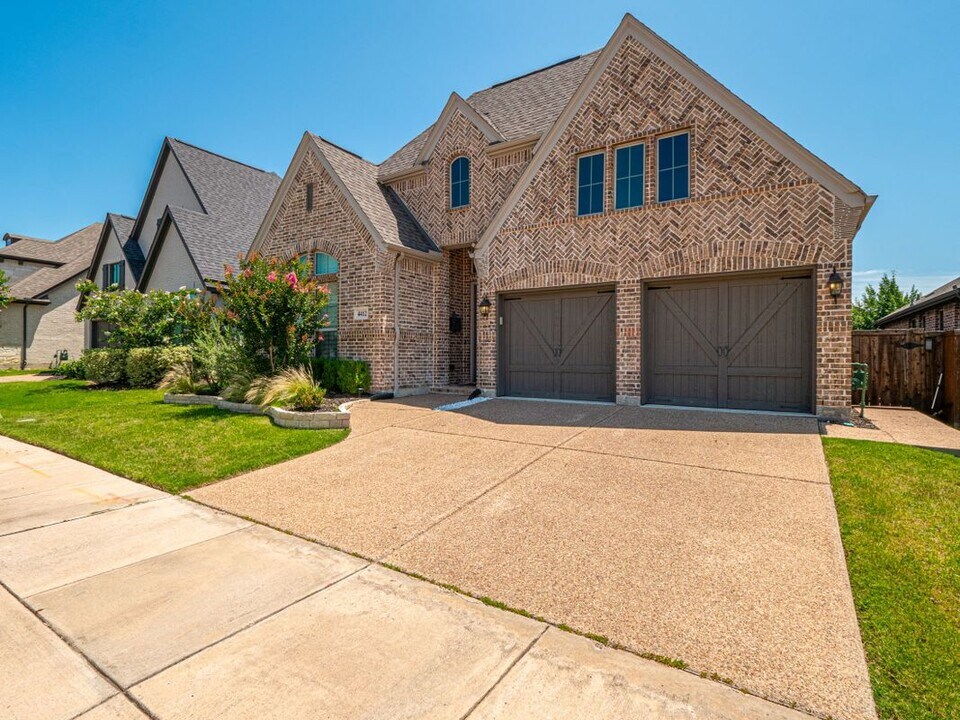 4412 La Roche Ave in Carrollton, TX - Building Photo