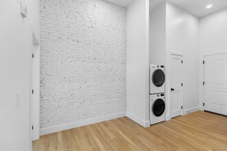 101 Richmond St in Providence, RI - Foto de edificio - Building Photo