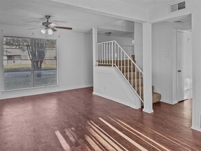 3107 Emily Dr in Mesquite, TX - Foto de edificio - Building Photo